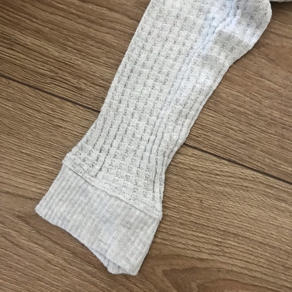 Top - Picture 3 of 5